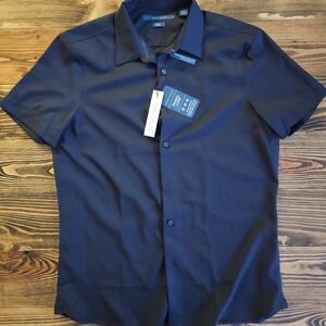 Perry Ellis Dark Travel Luxe Total Stretch Men's Medium Short Sleeve Shirt